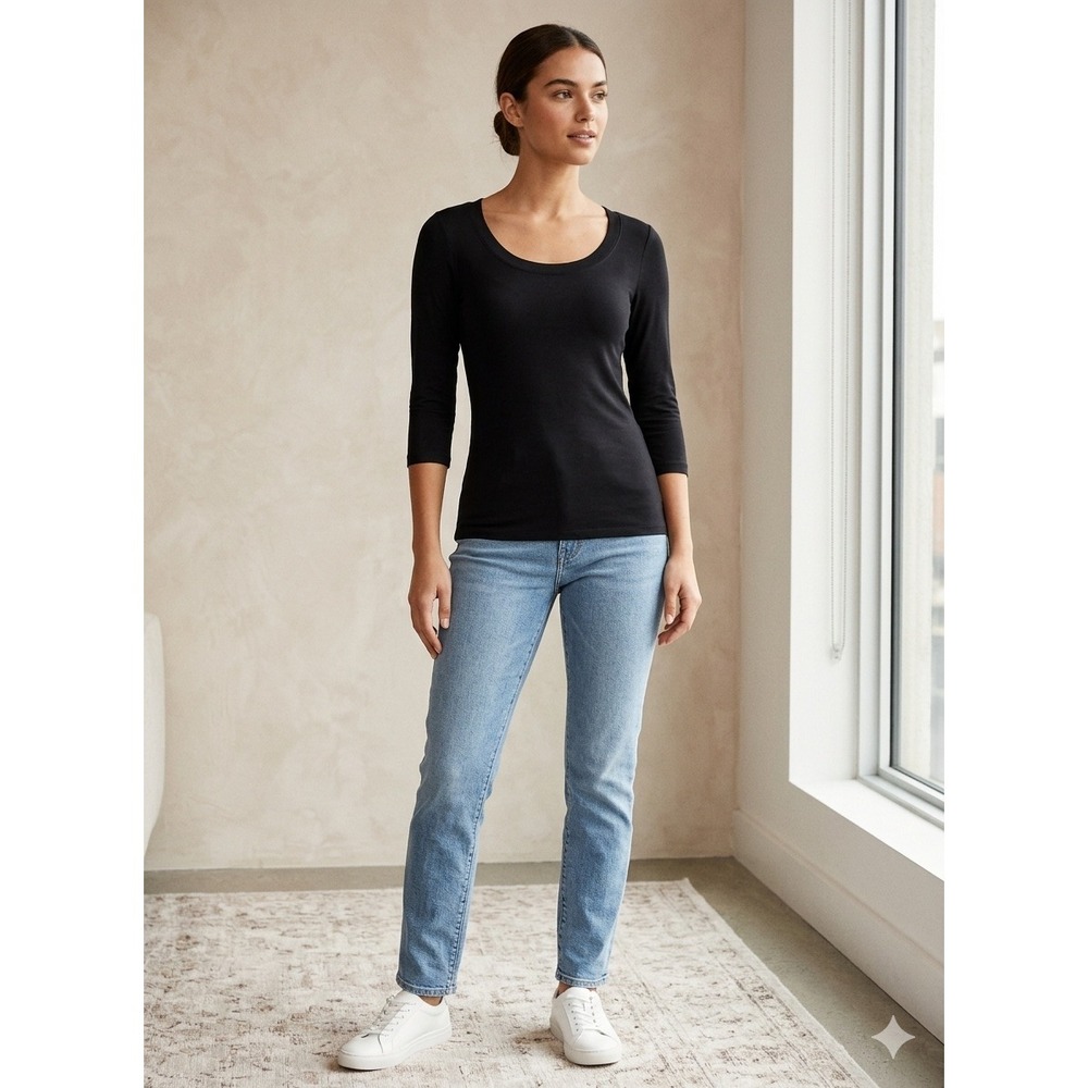 Banana Republic Timeless Scoop Neck Shirt 3/4 Sleeve Button Cuff Black Small